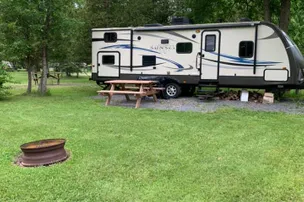 Upper Canada Campground – photo 2