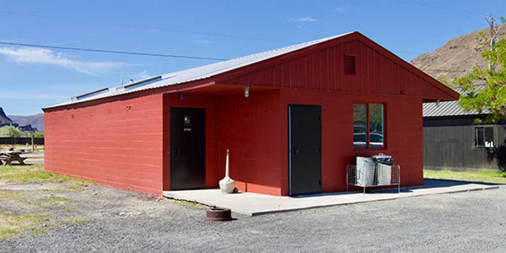 Blue Lake Resort - Photo 5