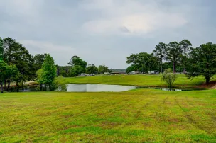Jasper Country Club & RV Resort – photo 3