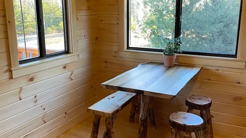 Camping Cabin — image 2 of 8