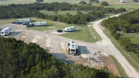Standard RV Site — image 2 of 4