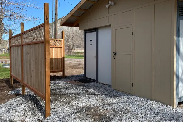 Como Springs Resort – photo 1