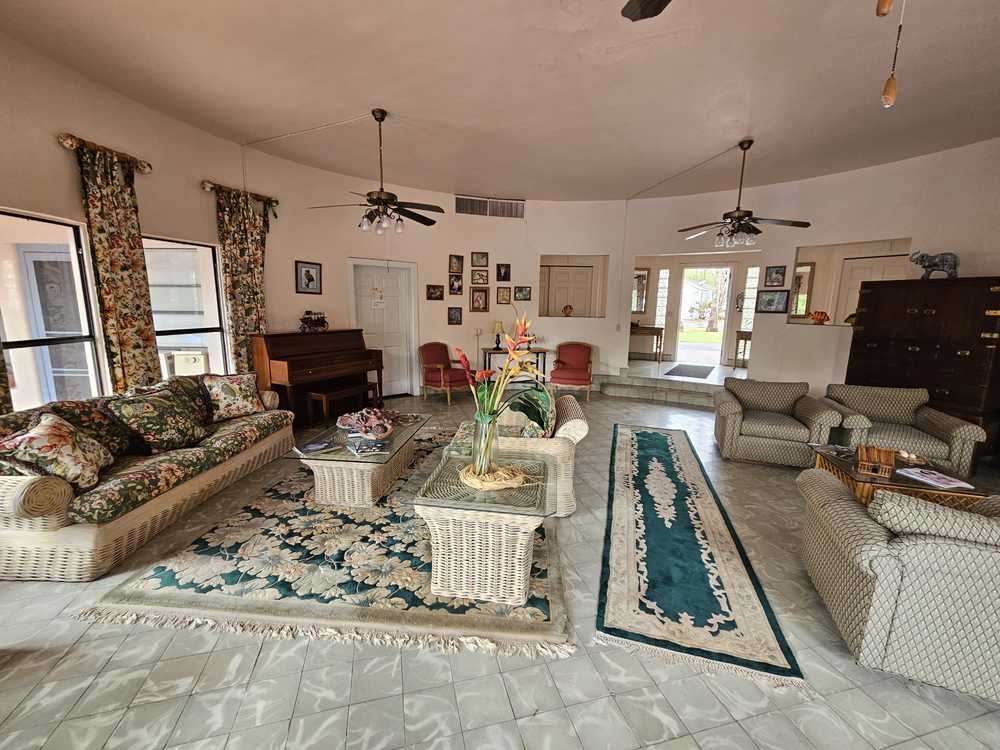 Posada del Sol, Harlingen, Texas - Photo 2