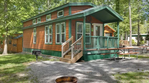 Yogi Bear™ Country Cottage — image 1 of 11
