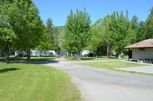 Skands Campground – photo 3