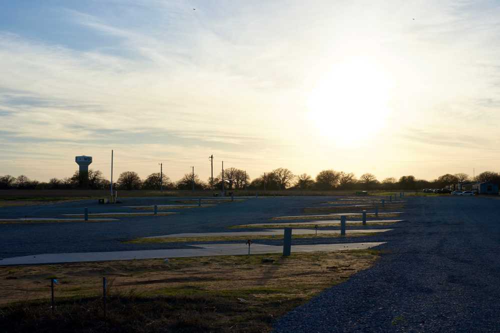 All Inn RV Park, Thackerville, Oklahoma - Photo 2