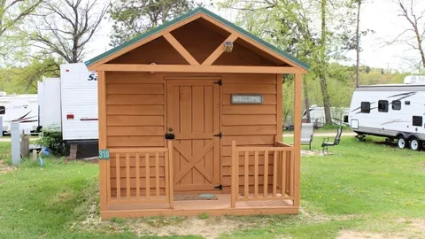 Sleeping Cabin with Loft (sleeps 3) — image 1 of 5
