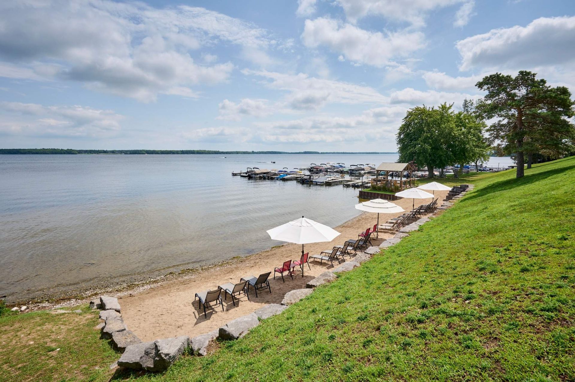 Bobcaygeon Shores Cottage Resort