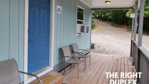 The Duplex - Right — image 9 of 9