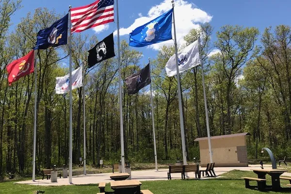 Across The Pond Veterans Park – photo 1