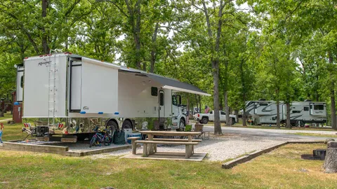 Premium Back-In RV Site — image 2 of 5
