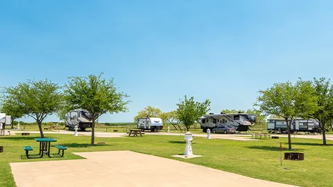 Red Carpet Back-In RV Site — image 3 of 3