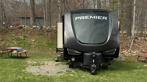 Cable-Deluxe RV Site — image 1 of 1