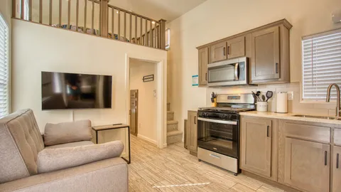 2 BEDROOM CABIN W/LOFT — image 1 of 30