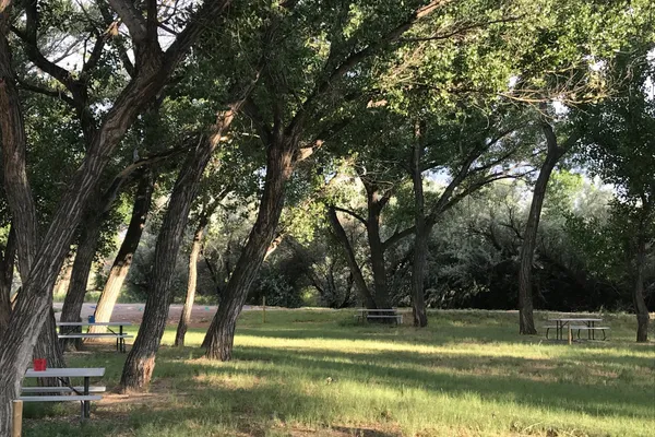 Florez Riverview Campground – photo 1