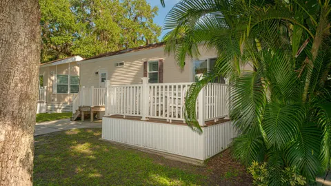 Silver 1 Bedroom Rental (AO) — image 2 of 8