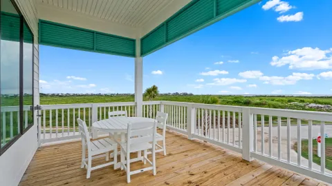 Surf Bungalow 2BR/2BA — image 2 of 22