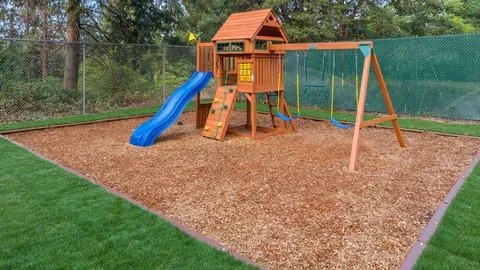 Standard Back-In RV Site — image 4 of 4