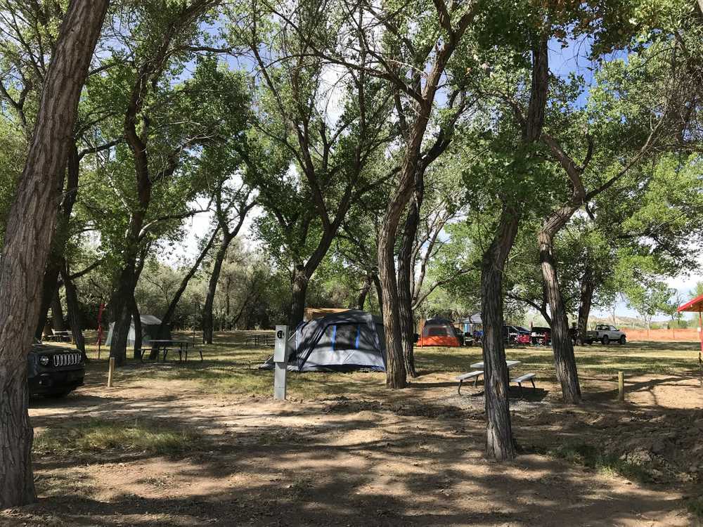 Florez Riverview Campground - Photo 3