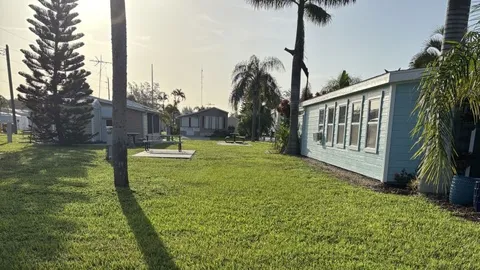 Cozy Full Hookup RV Site — image 2 of 2