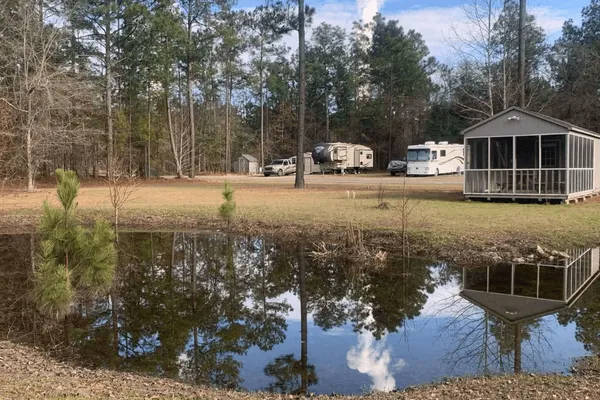 Tiny Woods Campground – photo 1