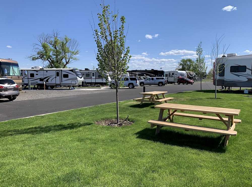 Cottonwood RV Park - Photo 3