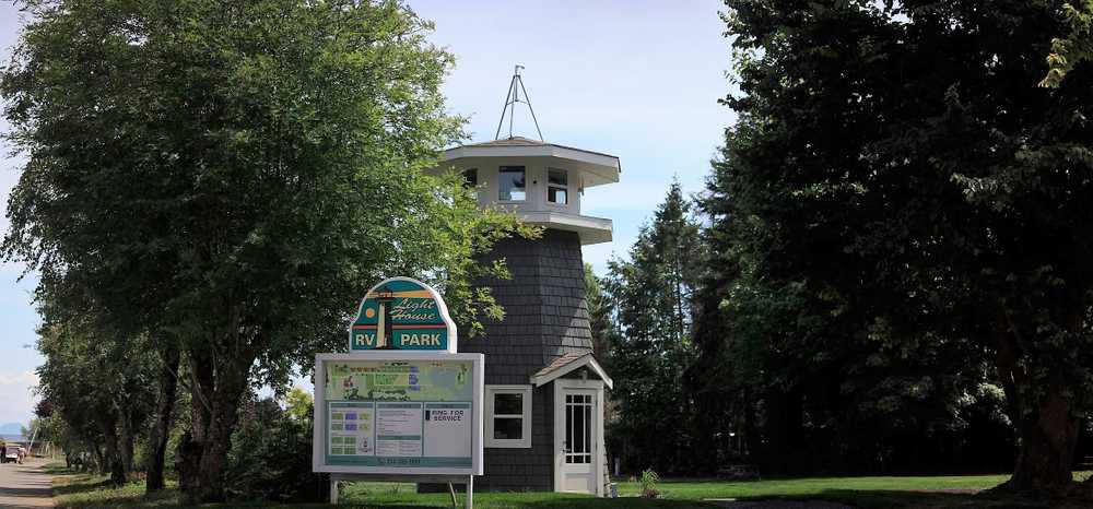 Lighthouse RV Park - Photo 2