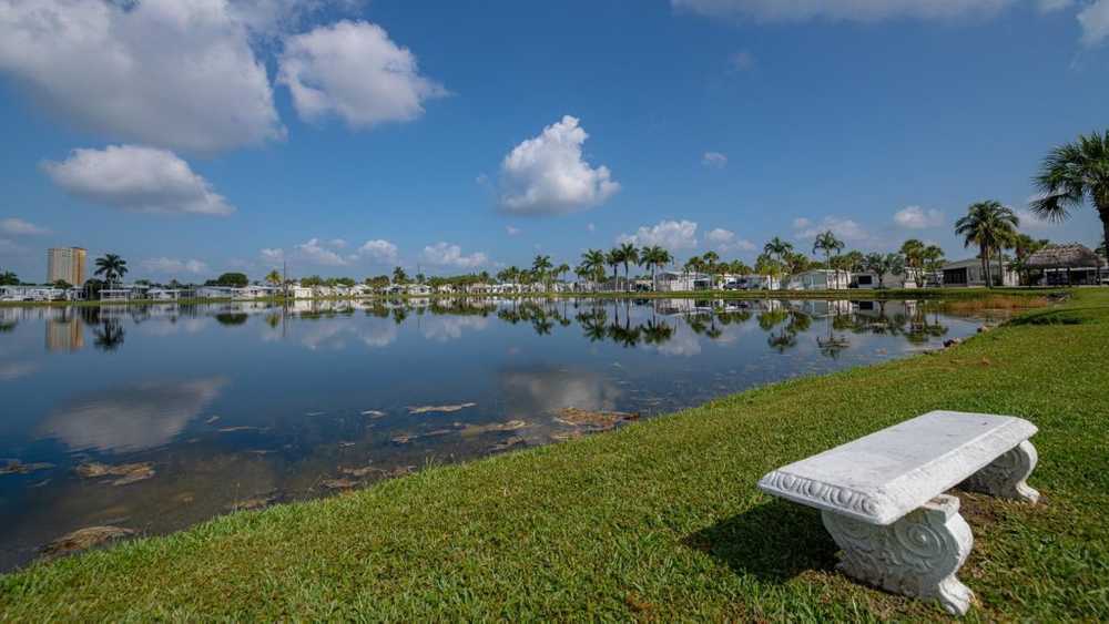Sun Resorts & Residences Sanibel Gateway (Age Restricted 55+) - Photo 3