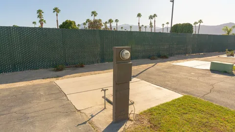 Standard Full Hookup RV Site — image 2 of 3