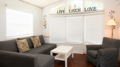 Premium Marshview Cottage — image 2 of 5