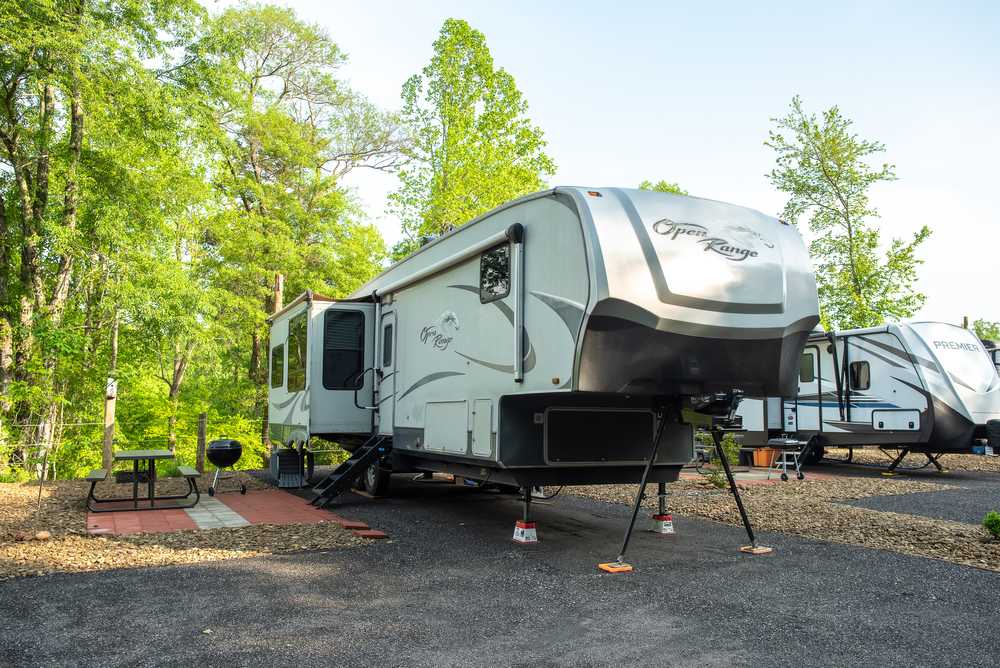 Whispering Winds RV Park - Photo 4