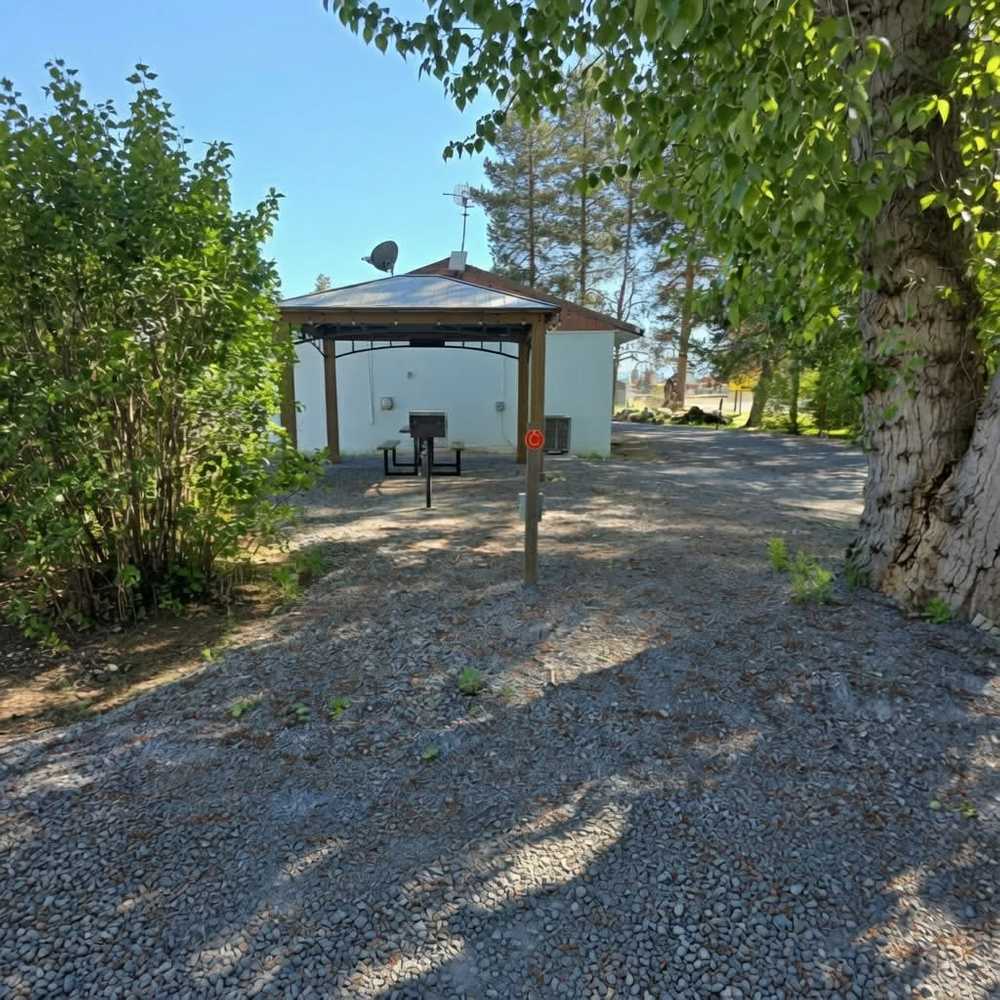 Crescent RV Park, Crescent, Oregon - Photo 3