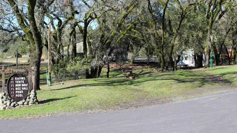 30 Amp Standard RV Site — image 1 of 4