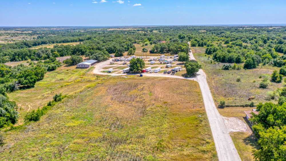 Camp Eagle RV Park - Photo 3