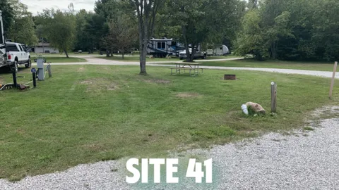 Full Hookup 30 Amp RV Site — image 2 of 7