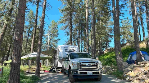 50/30/20 Amp Hill Side RV Site — image 1 of 15