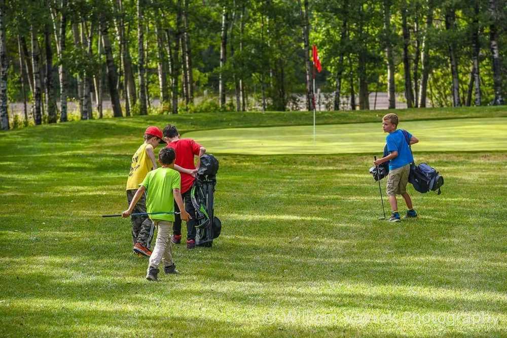 The Bear Paw Golf Course & RV, Grande Prairie, Alberta - Photo 2