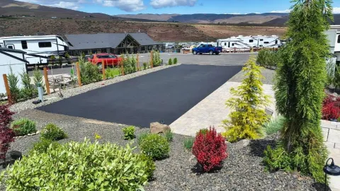 "Dream Escape" Full Hook-up RV Site — image 2 of 3
