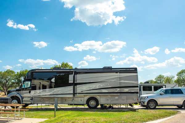 Red Carpet Pull-Thru RV