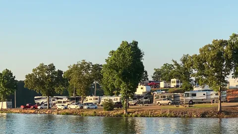 30/50 Amp Deluxe Lakeside RV Site - Pavement (L) — image 3 of 3