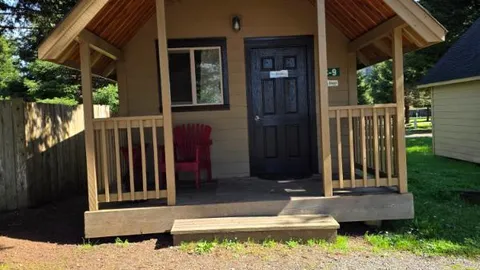 Deluxe Log Cabin — image 1 of 1