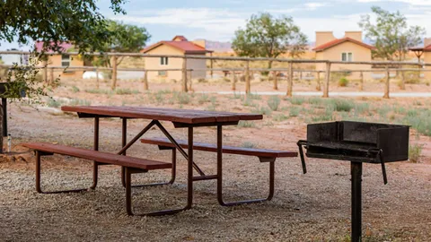Camping Cabin — image 5 of 5