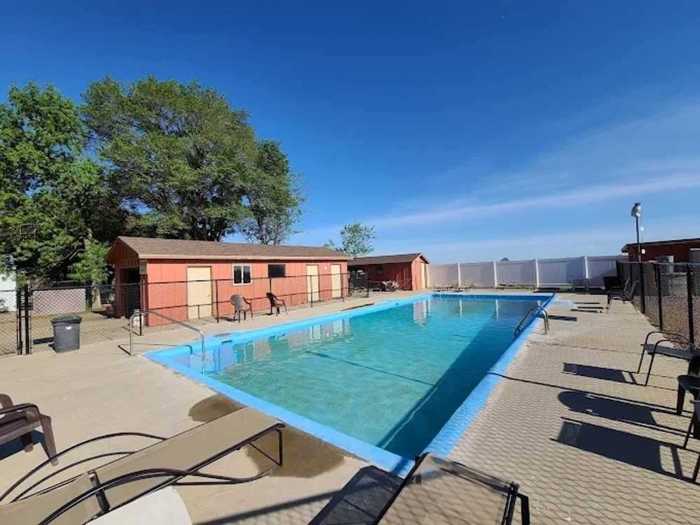 Dakota Campground - Mitchell, SD - Photo 2