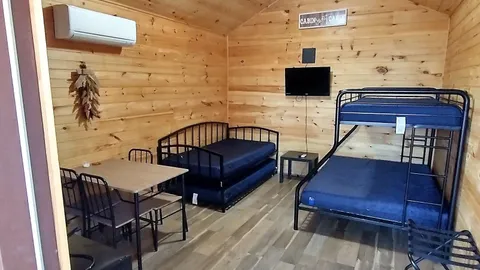 Cabin — image 4 of 4