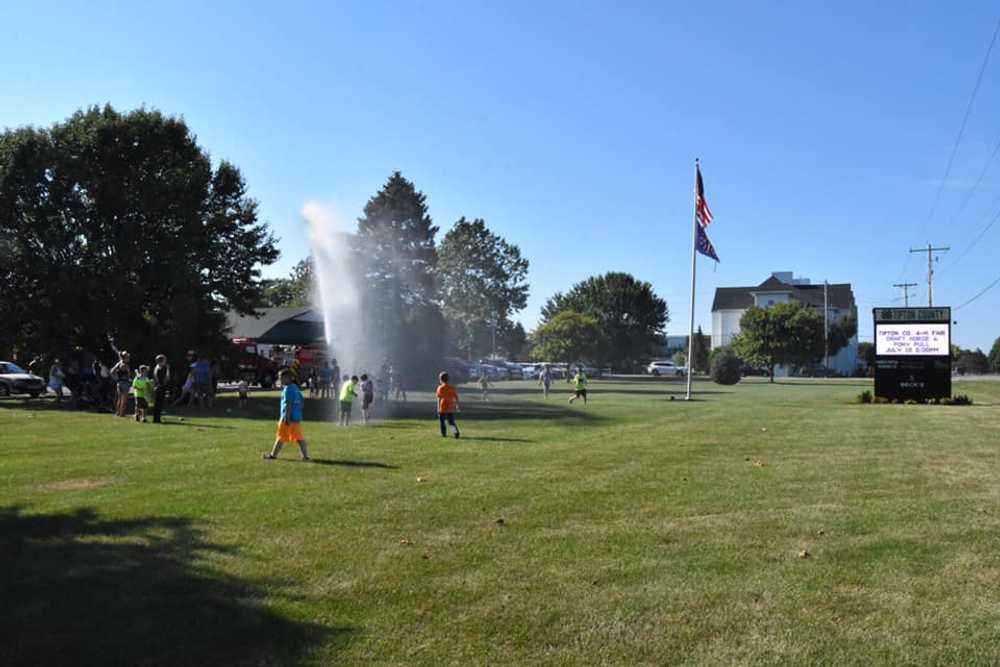 Tipton County Fairgrounds - Tipton, IN - Photo 4