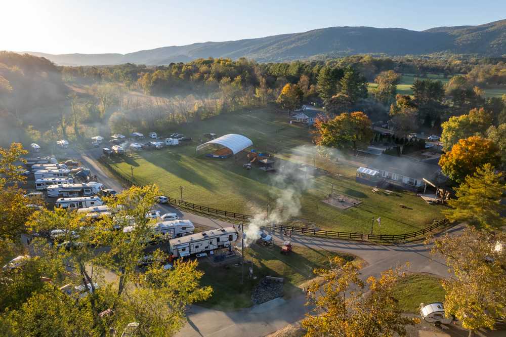 Misty Mountain Camp Resort, Greenwood, Virginia - Photo 4
