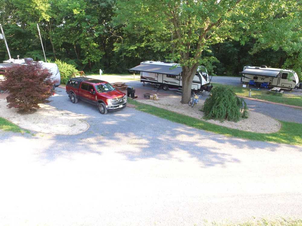 50/30 AMP Full Hook-up Pull-Through (Hilltop)