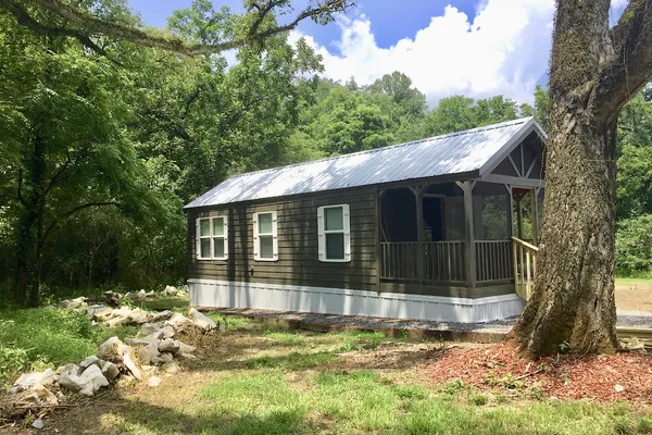 Cathedral Caverns Cabins – photo 1