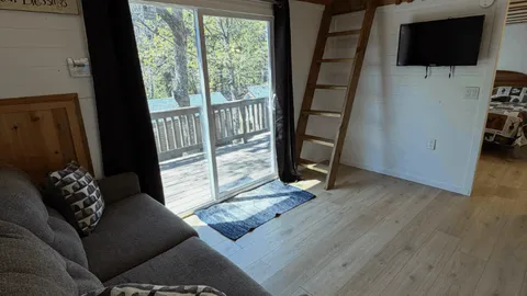 Deluxe Cabin — image 1 of 8