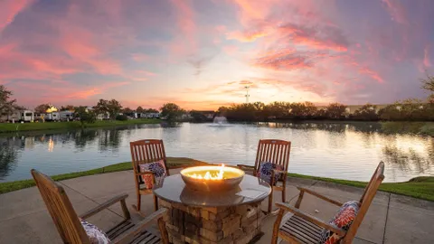 20X40 Head-In Lake — image 2 of 2